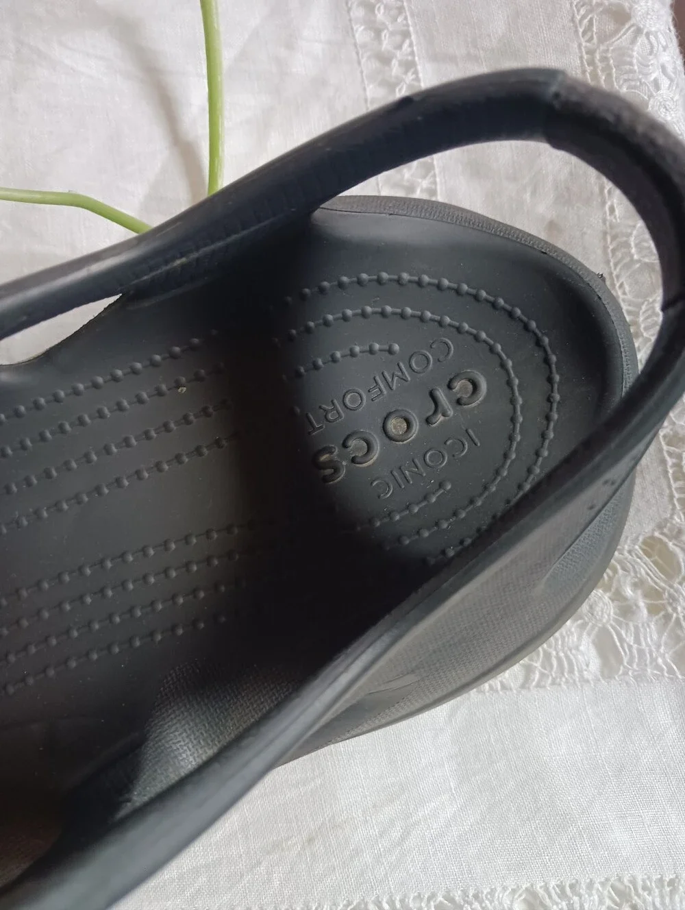 Ionic Comfort Crocs Men 11 Black Velcro Straps Good Condition Soles And Footbed